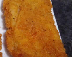 ファミリーマート「ファミチキ(180円)」