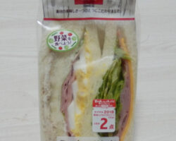 ミックスサンド(270円)