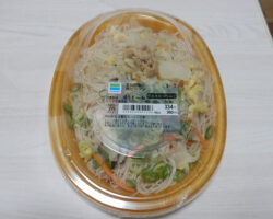 五目野菜の焼ビーフン(360円)