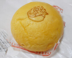 ホットチリ!タコスミートまん(130円)