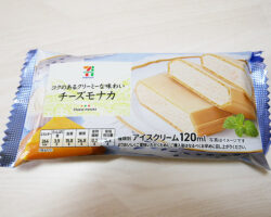 チーズモナカ(192円)