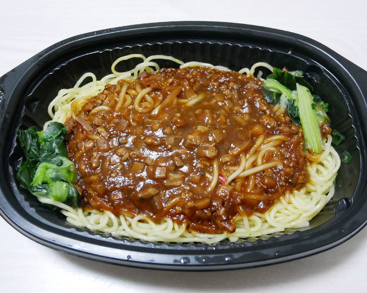 ファミリーマート「冷凍食品 濃厚肉味噌ジャージャー麺(398円)」