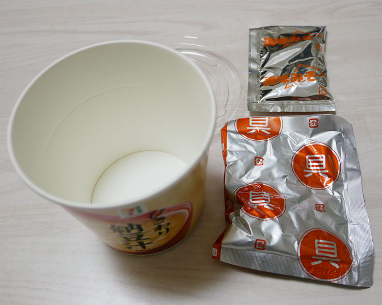 セブンイレブン「カップみそ汁 ひきわり納豆汁(116円)」
