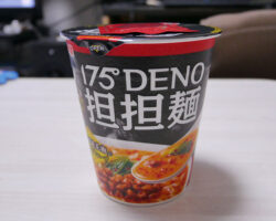 175°DENO担担麺(228円)