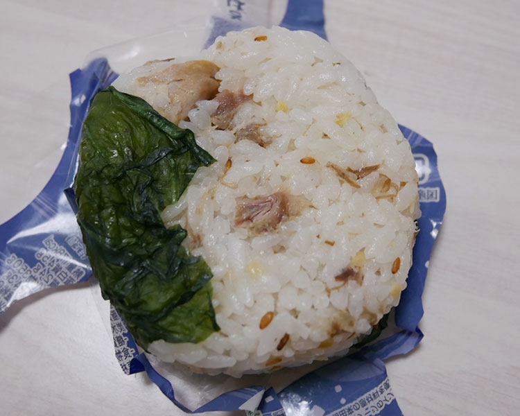 ファミリーマート「さばと高菜の寿司(158円)」