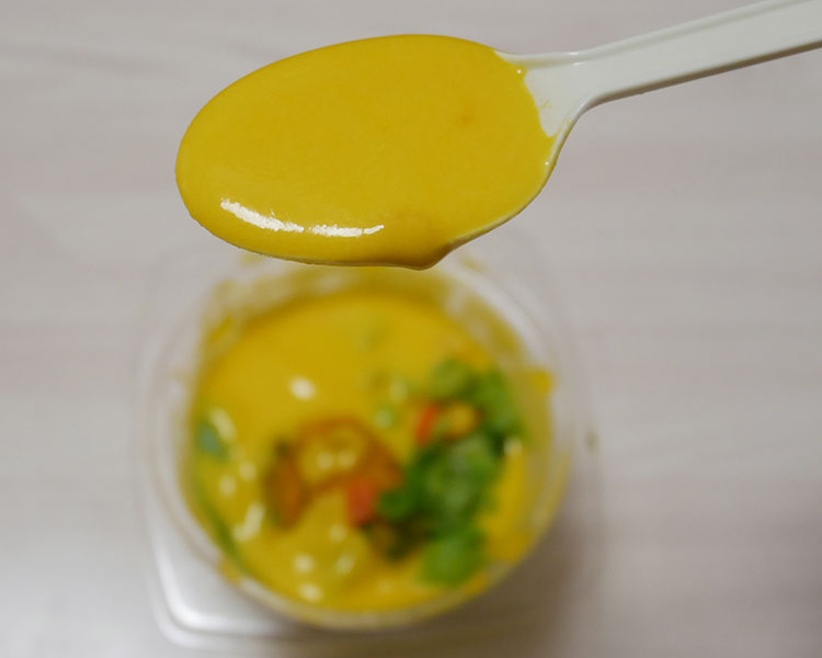 デイリーヤマザキ「野菜を食べる！かぼちゃの冷製スープ(321円)」
