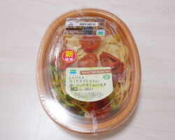 ミニパスタ セミドライトマトのガーリックオイルパスタ(380円)